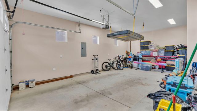2273 Calle De Ortiz SW, Los Lunas, NM 87031