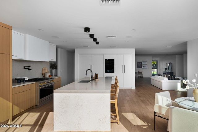 6039 E CALLE CAMELIA --, Scottsdale, AZ 85251