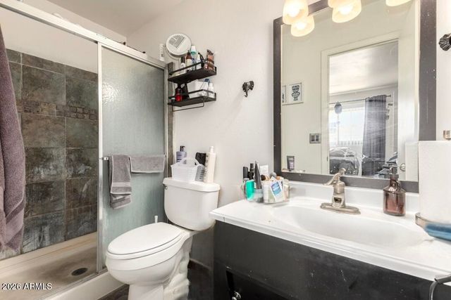 1511 W HAZELWOOD Street, Phoenix, AZ 85015