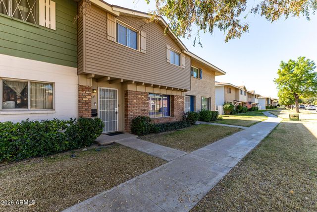 1511 W HAZELWOOD Street, Phoenix, AZ 85015