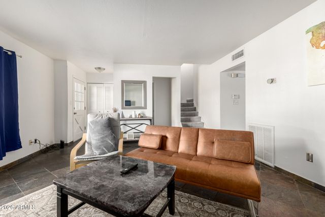 1511 W HAZELWOOD Street, Phoenix, AZ 85015