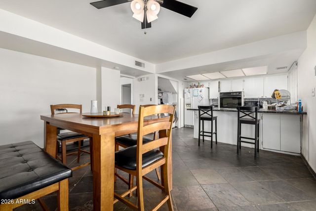 1511 W HAZELWOOD Street, Phoenix, AZ 85015