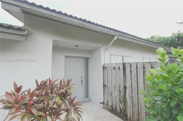 518 NE 48th St 518, Boca Raton, FL 33431