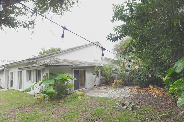 518 NE 48th St 518, Boca Raton, FL 33431