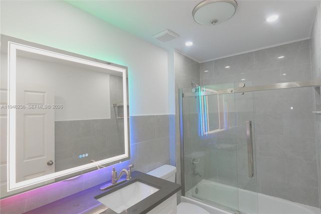 518 NE 48th St 518, Boca Raton, FL 33431