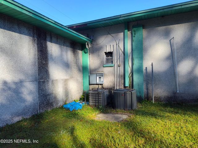 4100 BEVERLY Avenue, Jacksonville, FL 32208