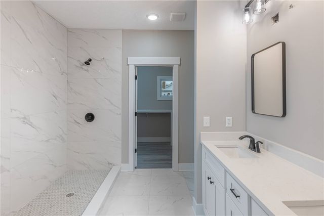 913 Wright Cycle Boulevard, Xenia, OH 45385