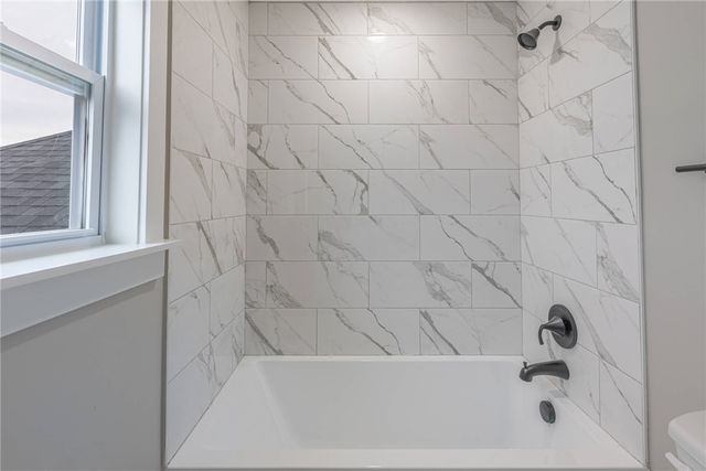 913 Wright Cycle Boulevard, Xenia, OH 45385