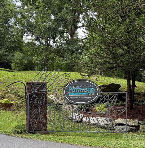 0 Gateway Drive 10, Hendersonville, NC 28739