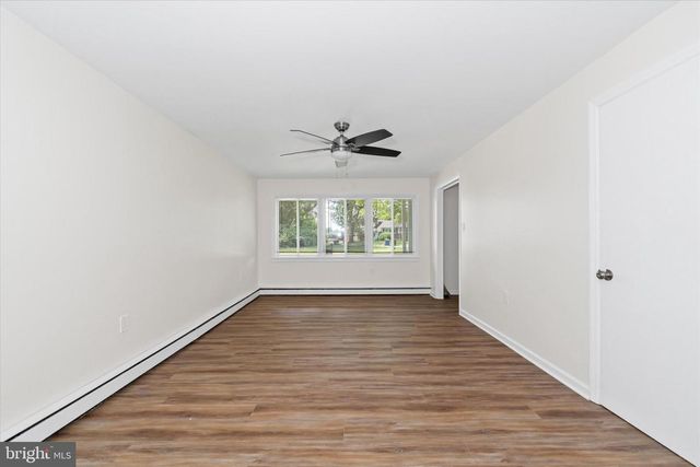 943 WOODFORD DR, Dover, DE 19904