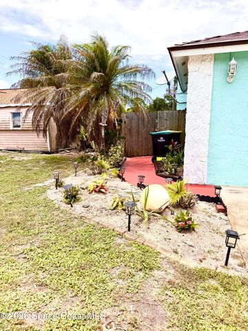 913 Dupont Street NE, Palm Bay, FL 32907