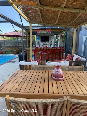 913 Dupont Street NE, Palm Bay, FL 32907