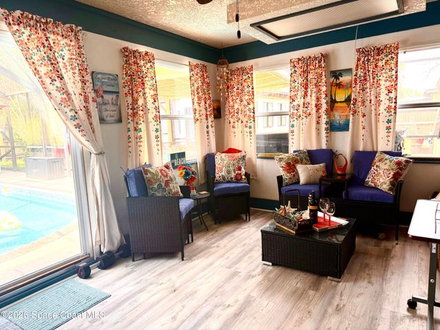 913 Dupont Street NE, Palm Bay, FL 32907