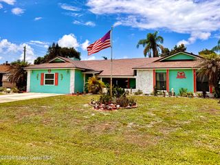 913 Dupont Street NE, Palm Bay, FL 32907