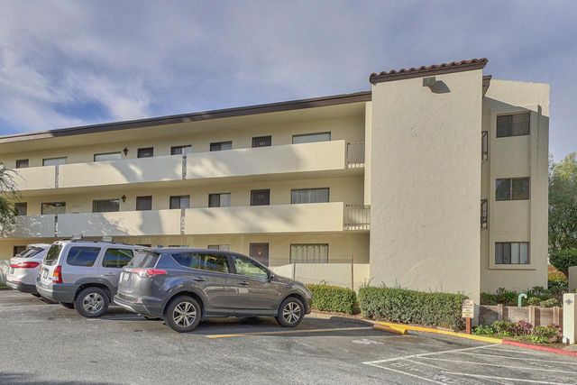 500 Glenwood Circle 435, Monterey, CA 93940