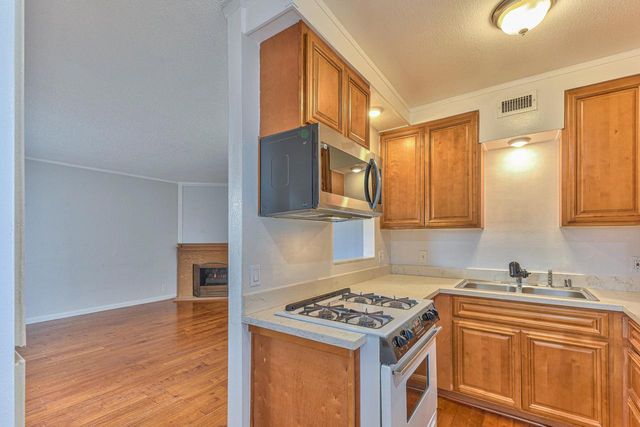 500 Glenwood Circle 435, Monterey, CA 93940