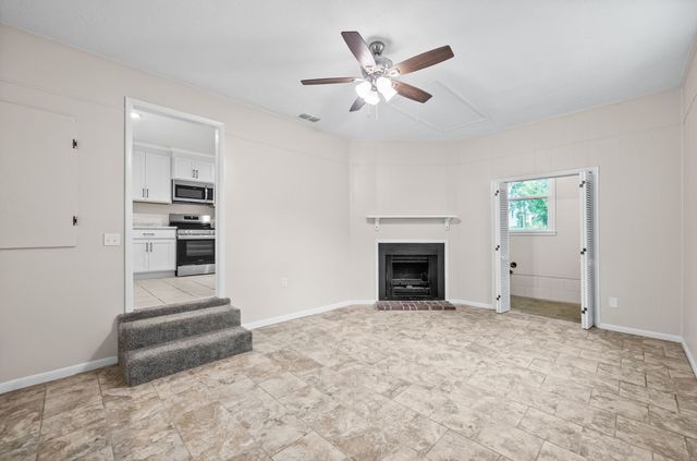 6 Sevier St, Clarksville, TN 37042