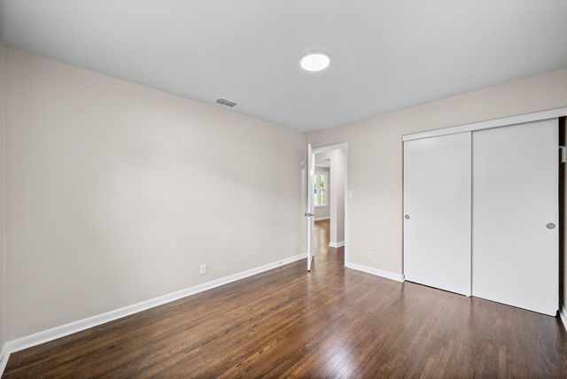 6 Sevier St, Clarksville, TN 37042