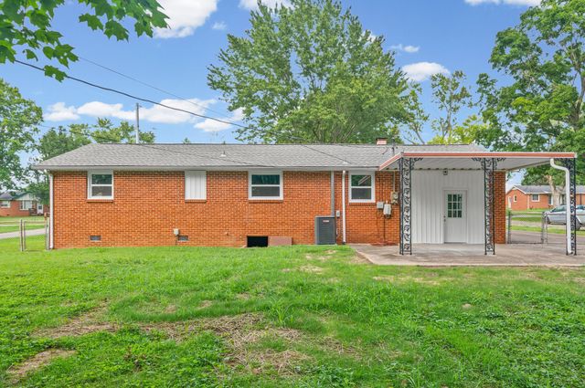 6 Sevier St, Clarksville, TN 37042