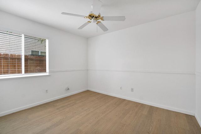 4466 W Celeste Ave, Fresno, CA 93722