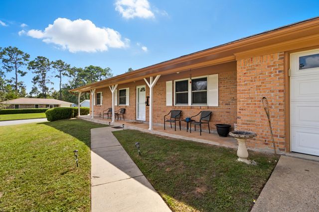 2101 Portsmouth Circle, Tallahassee, FL 32311