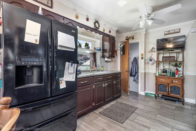 3461 N Pacific Avenue, Chicago, IL 60634