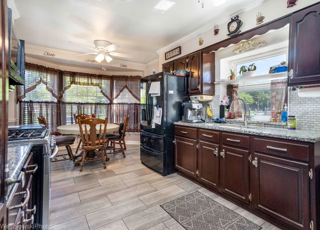 3461 N Pacific Avenue, Chicago, IL 60634