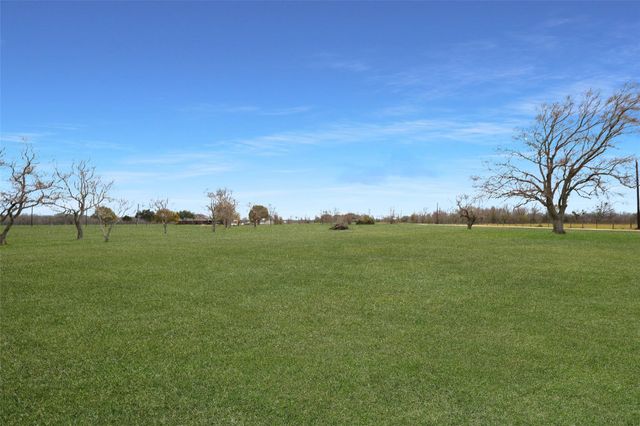 15021 County Road 272, East Bernard, TX 77435