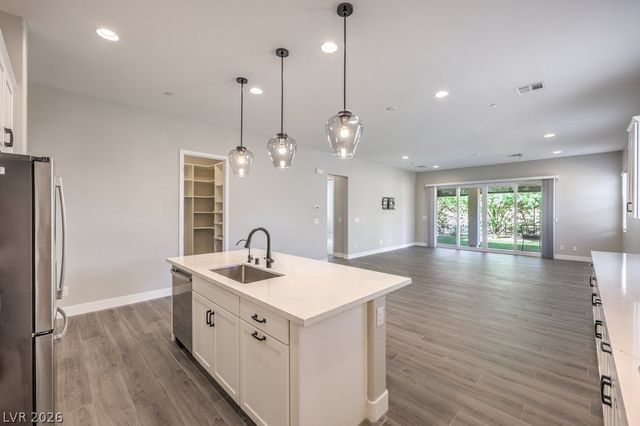 77 Cathedral Wash Place, Henderson, NV 89011