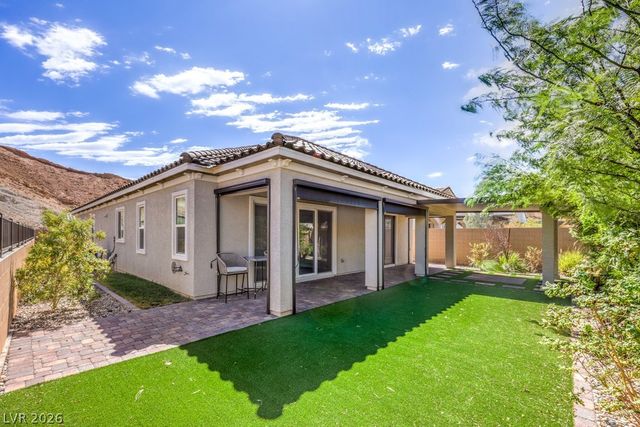 77 Cathedral Wash Place, Henderson, NV 89011