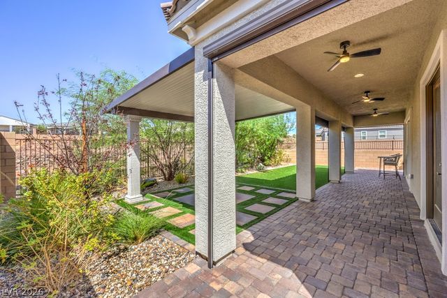 77 Cathedral Wash Place, Henderson, NV 89011