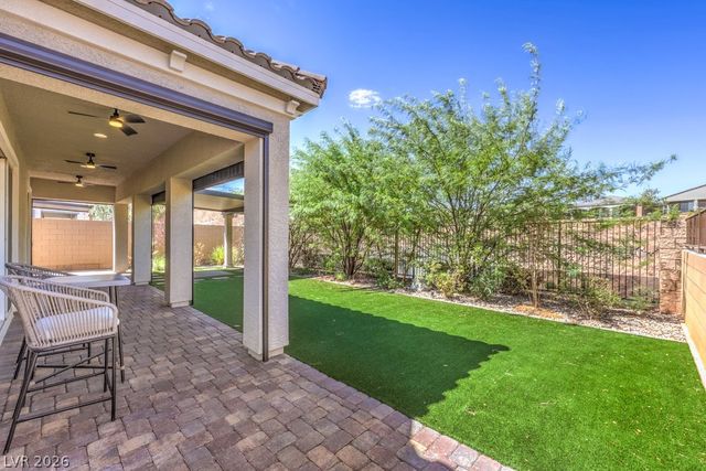 77 Cathedral Wash Place, Henderson, NV 89011