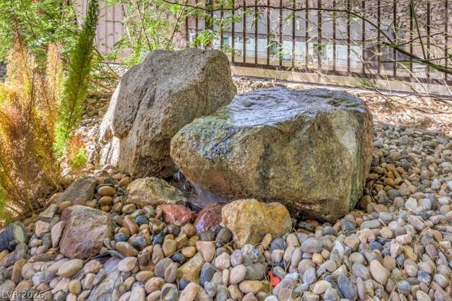 77 Cathedral Wash Place, Henderson, NV 89011