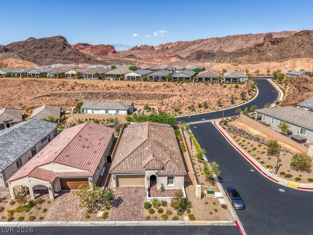 77 Cathedral Wash Place, Henderson, NV 89011