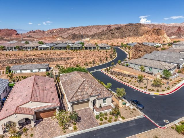 77 Cathedral Wash Place, Henderson, NV 89011