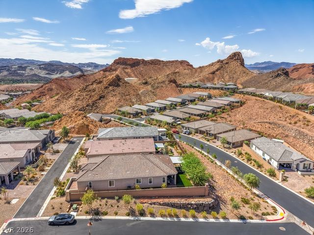 77 Cathedral Wash Place, Henderson, NV 89011