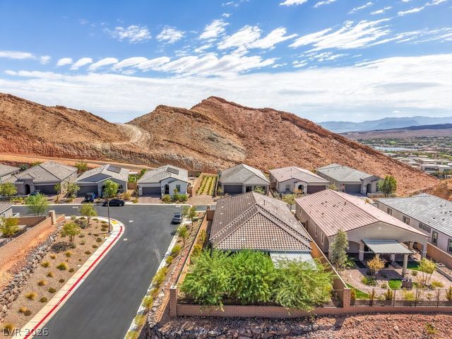 77 Cathedral Wash Place, Henderson, NV 89011