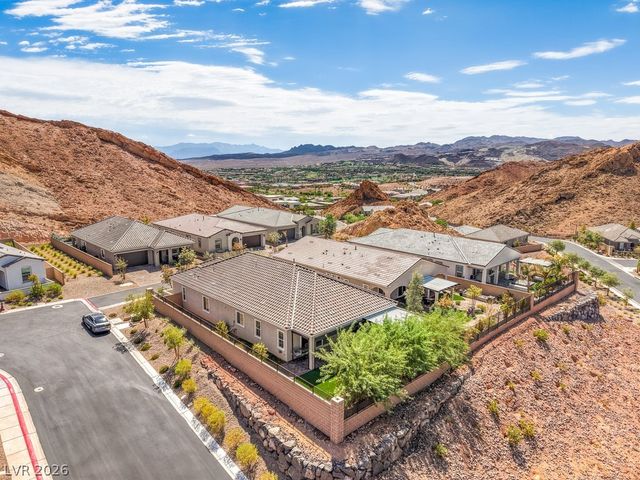 77 Cathedral Wash Place, Henderson, NV 89011