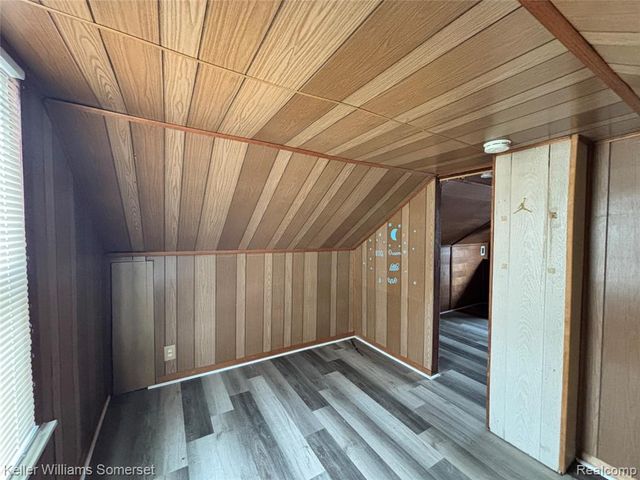 13425 Georgiana Avenue, Warren, MI 48089