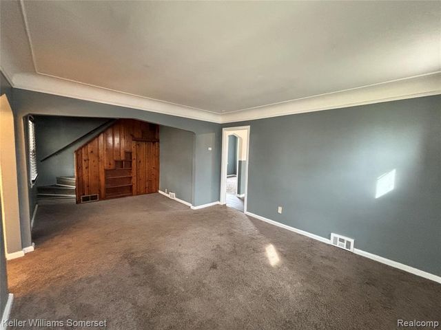 13425 Georgiana Avenue, Warren, MI 48089