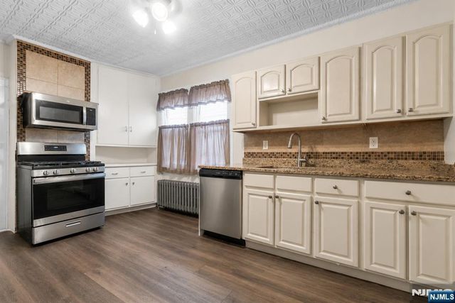 296-298 Park Street, East Orange, NJ 07017