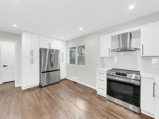 2421 NE Vivion Road, Kansas City, MO 64118