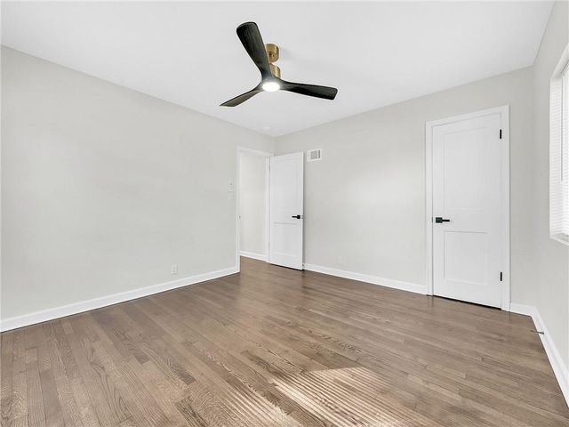 2421 NE Vivion Road, Kansas City, MO 64118