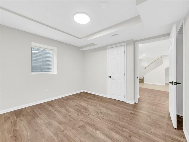 2421 NE Vivion Road, Kansas City, MO 64118