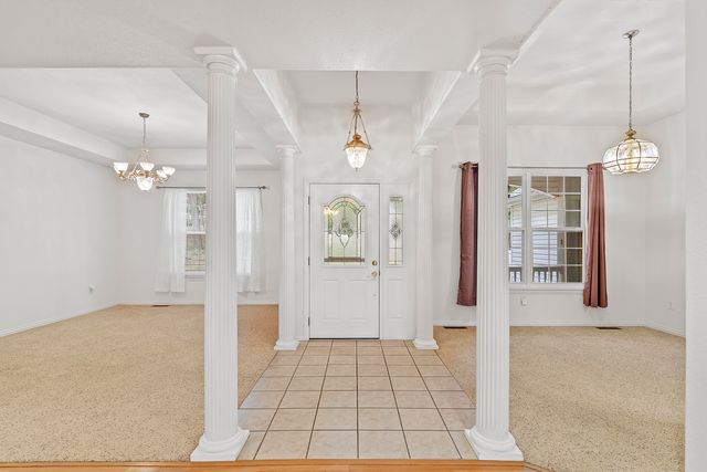 52 Crown Drive, Branson West, MO 65737