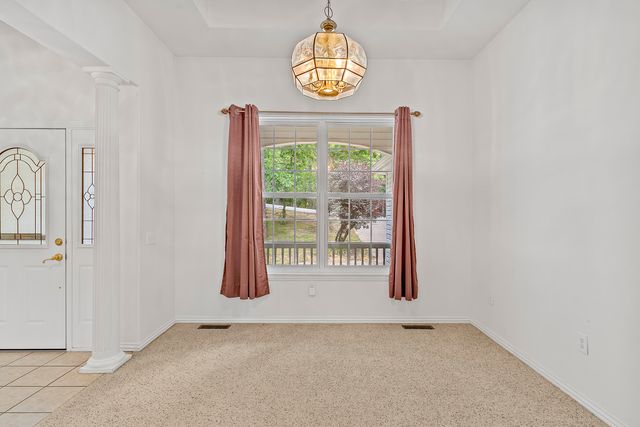 52 Crown Drive, Branson West, MO 65737