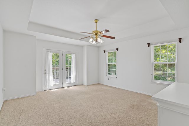 52 Crown Drive, Branson West, MO 65737