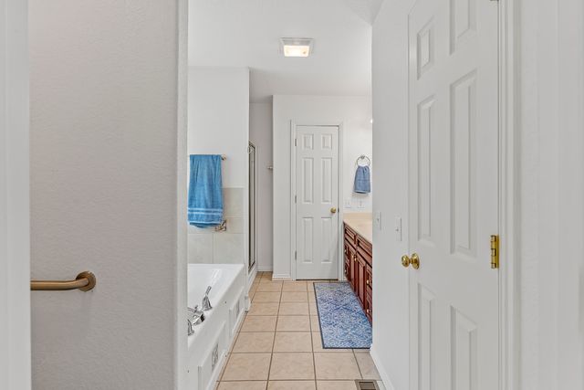 52 Crown Drive, Branson West, MO 65737
