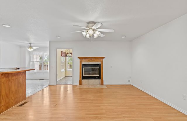 52 Crown Drive, Branson West, MO 65737