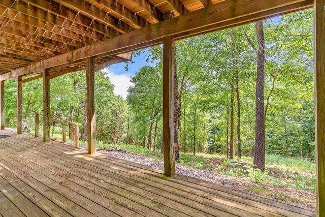 52 Crown Drive, Branson West, MO 65737